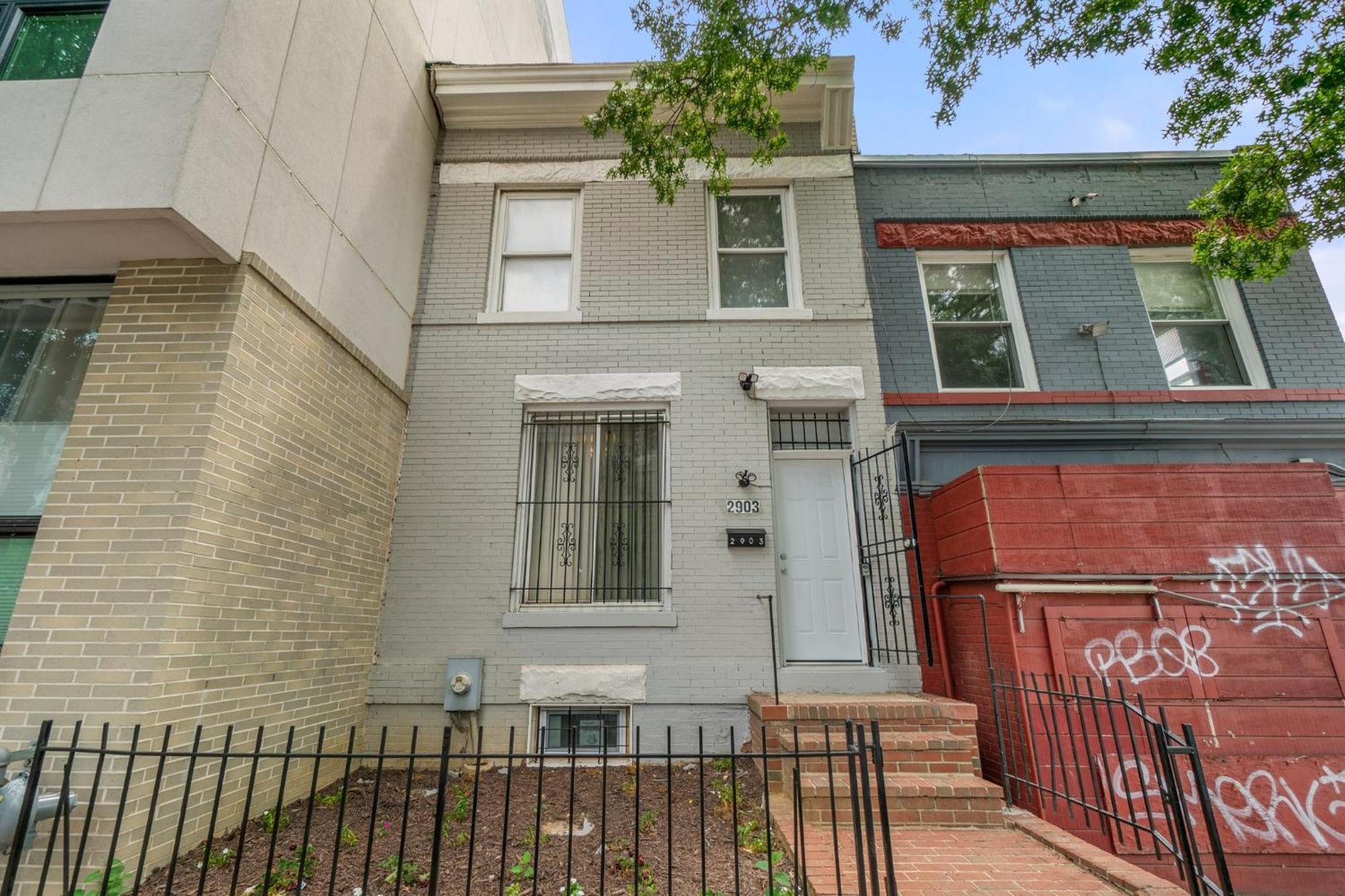 Unit # 1 - Right Next To Howard University Washington Eksteriør billede